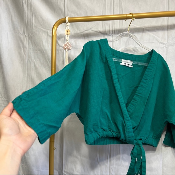 Urban Outfitters Tie Top - Picture 2 of 6